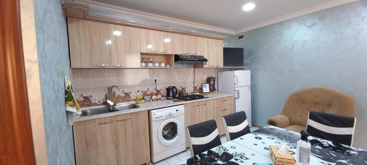 Dream House & Hostel Sevan Εξωτερικό φωτογραφία